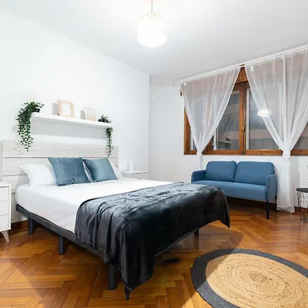 Apartment Gran Urban Camelias